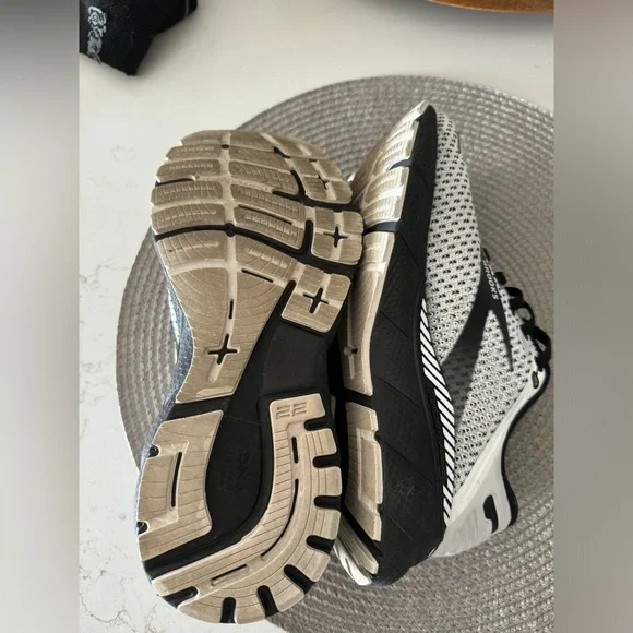 Brooks adrenaline gts 22 women - Picture 3 of 6